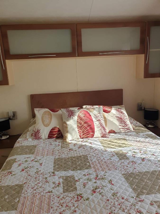 La Chanterie Agreable Mobil-Home Residentiel Normand Saint-Pair-sur-Mer Exterior photo